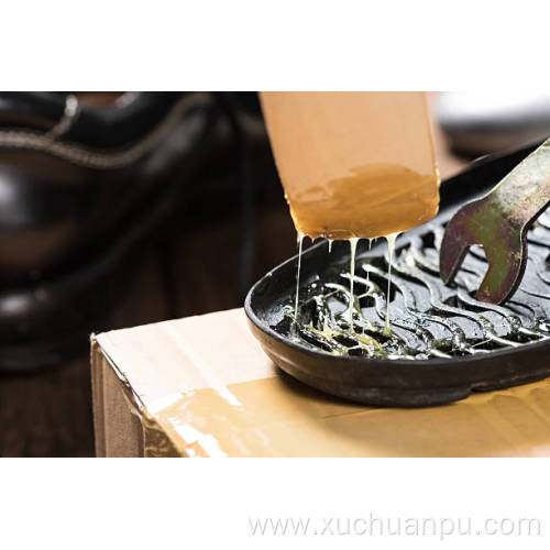 Adhesive polyurethane glue for windshield shoe sole